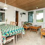 Three-Bedroom Holiday home in Rømø 47 *