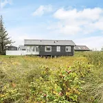 6 Person Holiday Home In Romo Holiday home