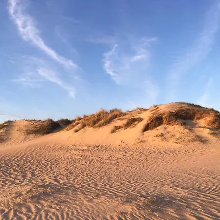 Beachside Bliss In Lakolk - By Traum Σπίτι διακοπών