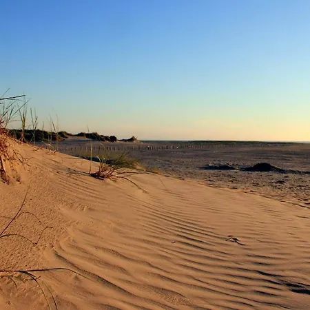 Beachside Bliss In Lakolk - By Traum Σπίτι διακοπών Bolilmark